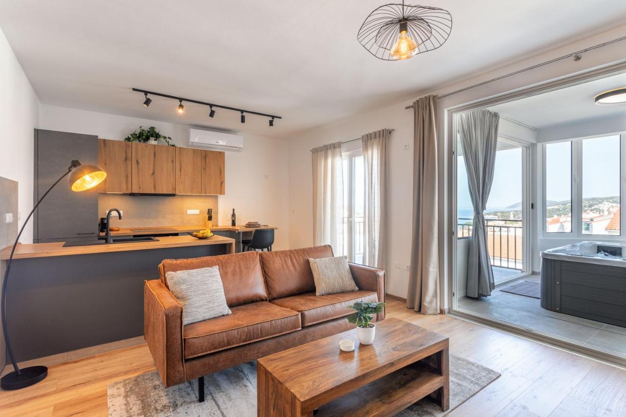 Apartments Viskovic Hvar Town Luaran gambar